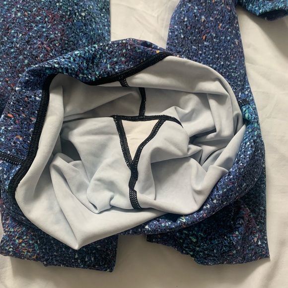 🧜‍♀️ Rare! mermaid lululemon leggings - Picture 7 of 9